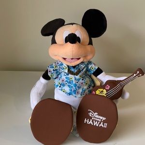 Disney Store Hawaii Mickey Mouse Plush